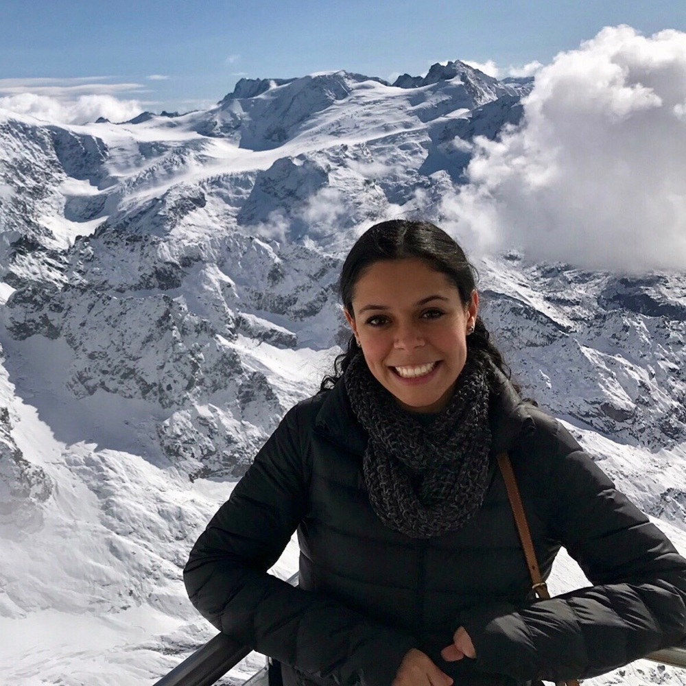 Meet your Posher, Christine